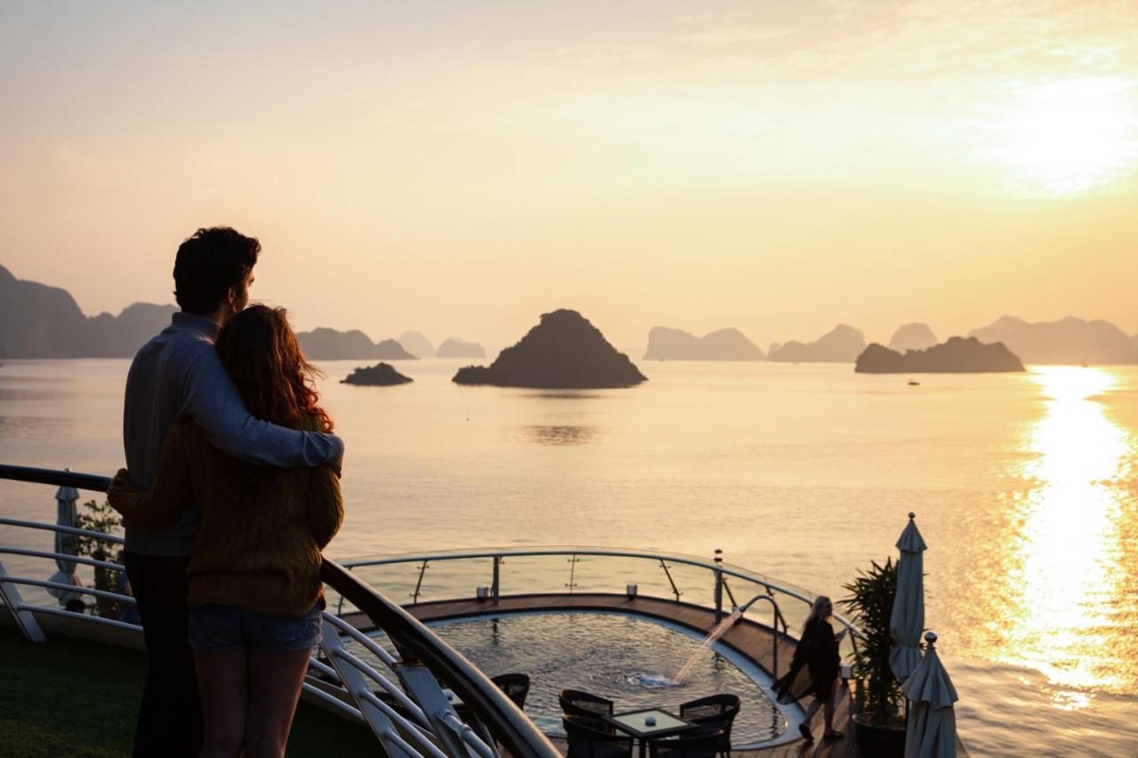 Hotel Stellar Of The Seas Cruise Ha Long Exteriér fotografie